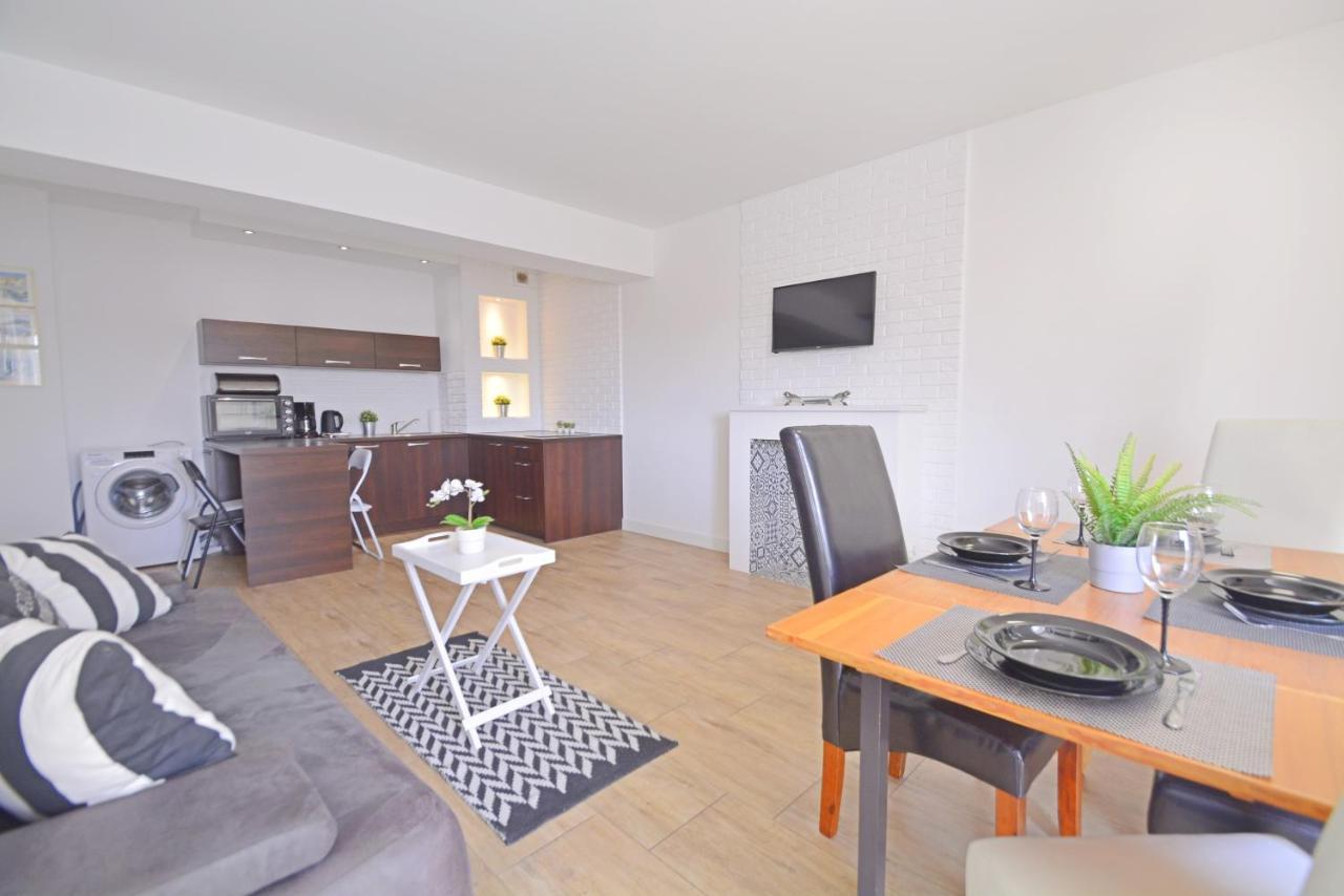 Apartamenty Bryza - Osiedle Debina - Centrum Świnoujście Eksteriør bilde